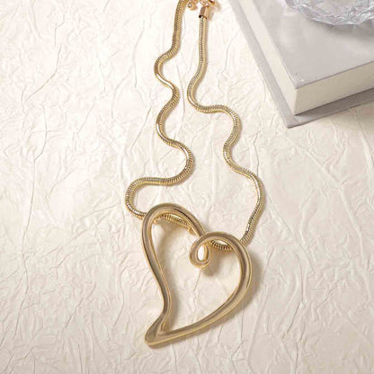 Simple and fashionable rope style metal chain alloy hollow heart pendant necklace versatile casual women's style